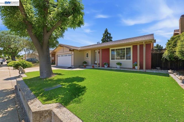 35939 Ashton Pl, Fremont, CA 94536