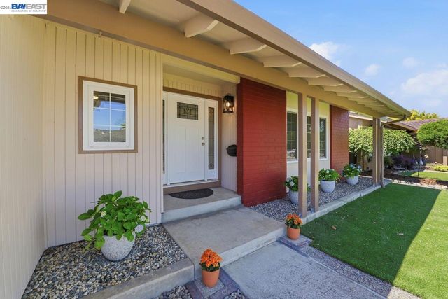 35939 Ashton Pl, Fremont, CA 94536