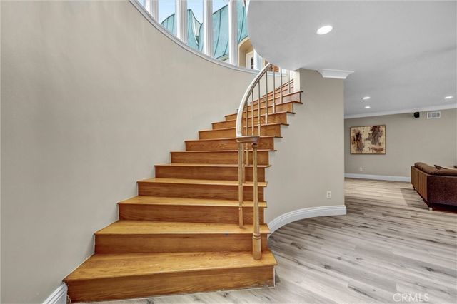 81 Royal Saint George Road, Newport Beach, CA 92660