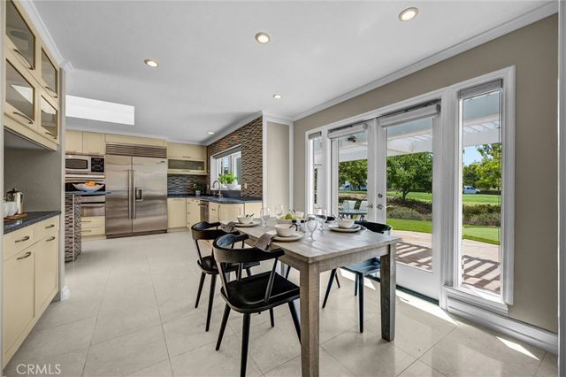 81 Royal Saint George Road, Newport Beach, CA 92660