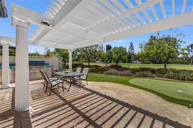 81 Royal Saint George Road, Newport Beach, CA 92660