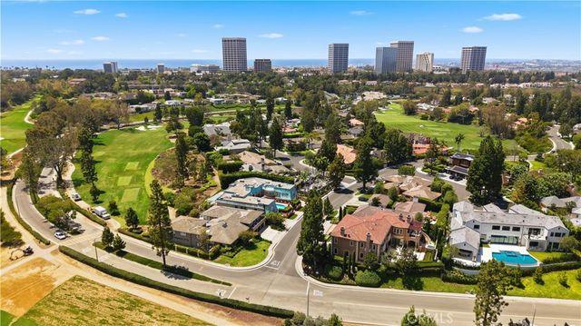 81 Royal Saint George Road, Newport Beach, CA 92660
