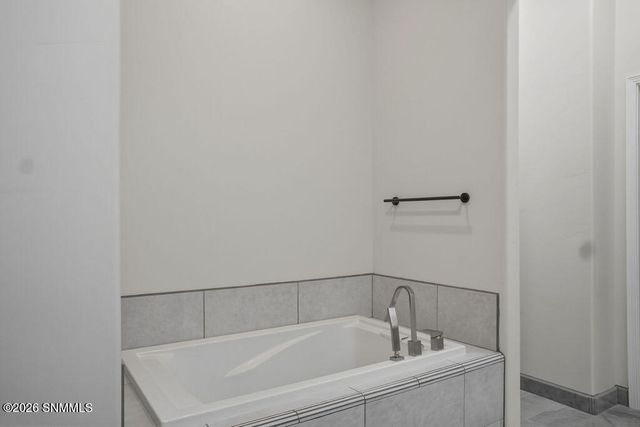 2243 Guamis Road, Las Cruces, NM 88012