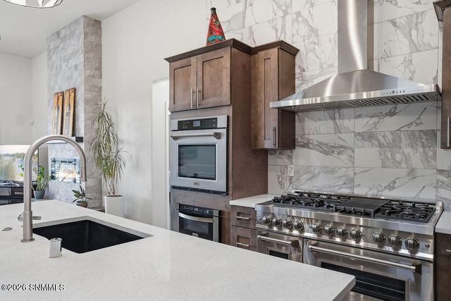 2243 Guamis Road, Las Cruces, NM 88012