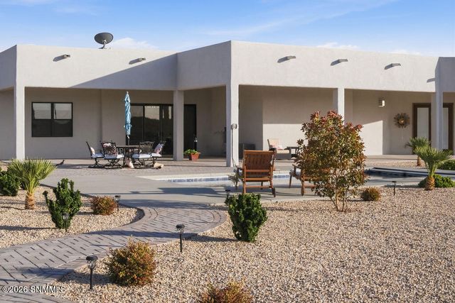 2243 Guamis Road, Las Cruces, NM 88012