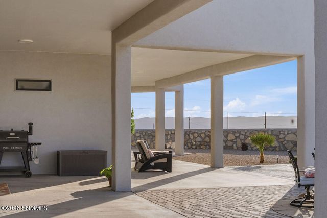 2243 Guamis Road, Las Cruces, NM 88012