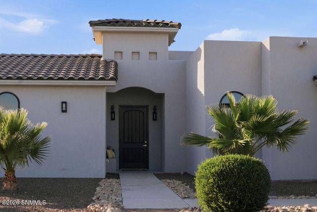 2243 Guamis Road, Las Cruces, NM 88012