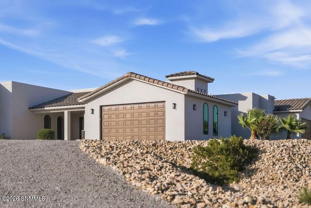 2243 Guamis Road, Las Cruces, NM 88012