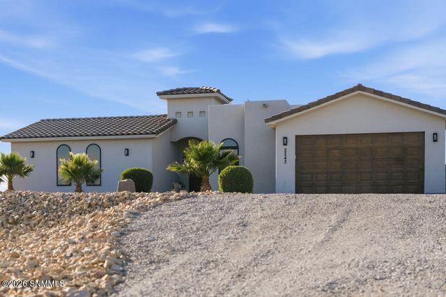 2243 Guamis Road, Las Cruces, NM 88012