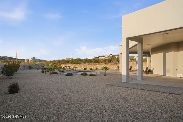 2243 Guamis Road, Las Cruces, NM 88012