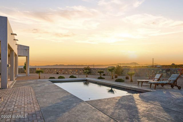 2243 Guamis Road, Las Cruces, NM 88012