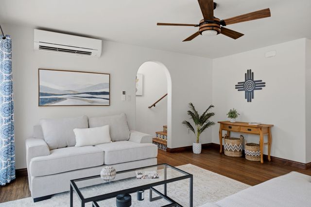 20 Canon Del Agua, Placitas, NM 87043