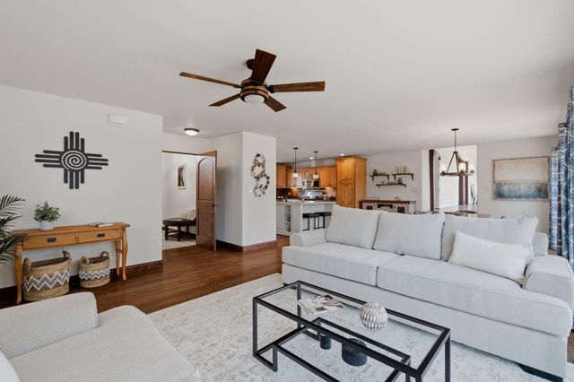 20 Canon Del Agua, Placitas, NM 87043