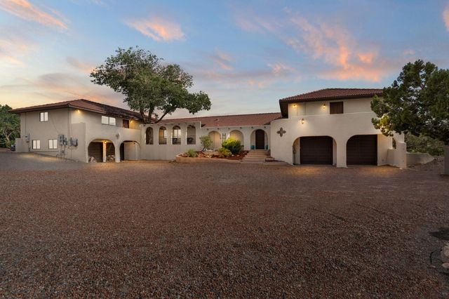 20 Canon Del Agua, Placitas, NM 87043