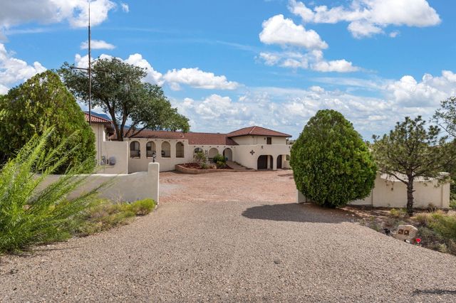 20 Canon Del Agua, Placitas, NM 87043