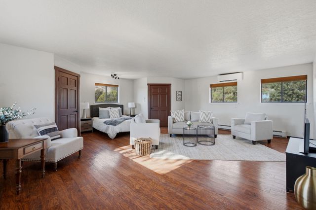 20 Canon Del Agua, Placitas, NM 87043