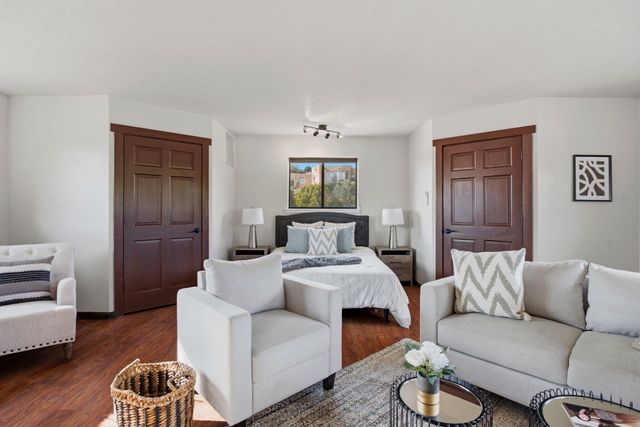 20 Canon Del Agua, Placitas, NM 87043