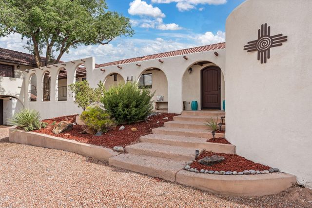 20 Canon Del Agua, Placitas, NM 87043