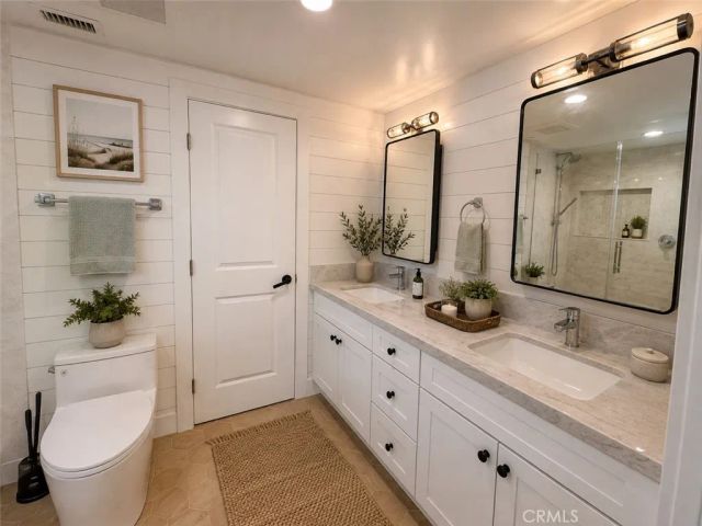 668 Anita Street, Laguna Beach, CA 92651