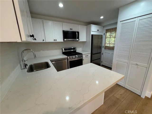 668 Anita Street, Laguna Beach, CA 92651