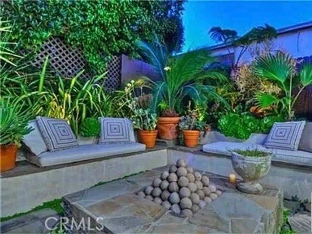 668 Anita Street, Laguna Beach, CA 92651