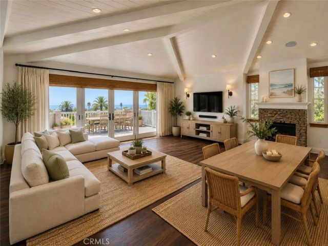 668 Anita Street, Laguna Beach, CA 92651