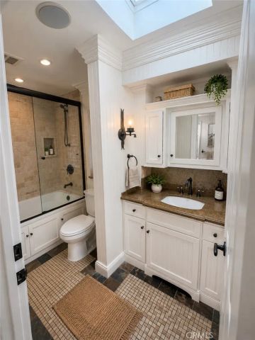 668 Anita Street, Laguna Beach, CA 92651