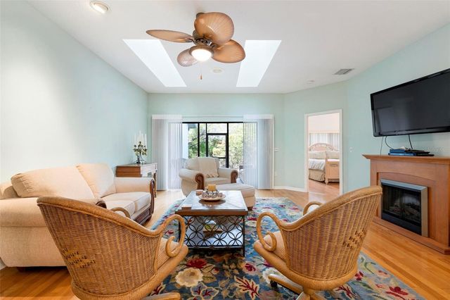 2794 MOSS OAK DRIVE 2, Sarasota, FL 34231