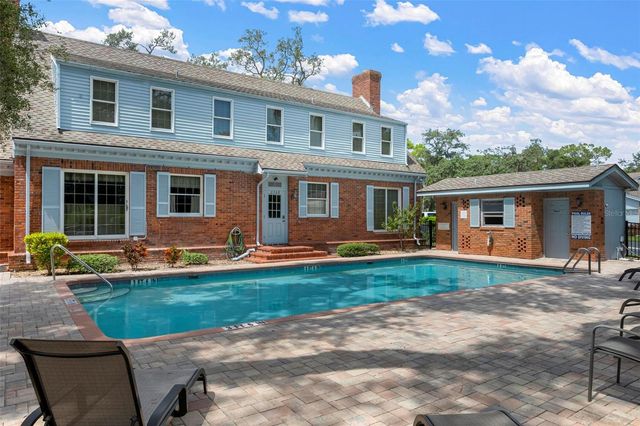 2794 MOSS OAK DRIVE 2, Sarasota, FL 34231