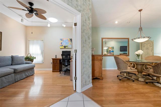 2794 MOSS OAK DRIVE 2, Sarasota, FL 34231