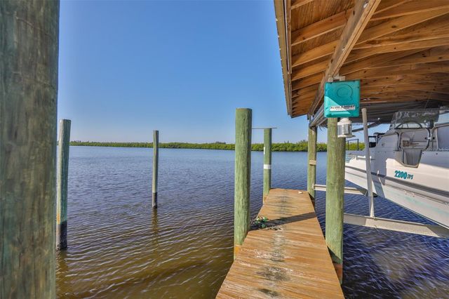 1706 SAFFOLD PARK DRIVE, Ruskin, FL 33570