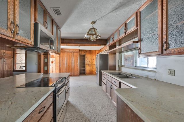 1706 SAFFOLD PARK DRIVE, Ruskin, FL 33570