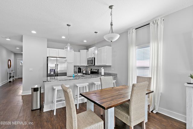 426 10TH Street S, Jacksonville Beach, FL 32250