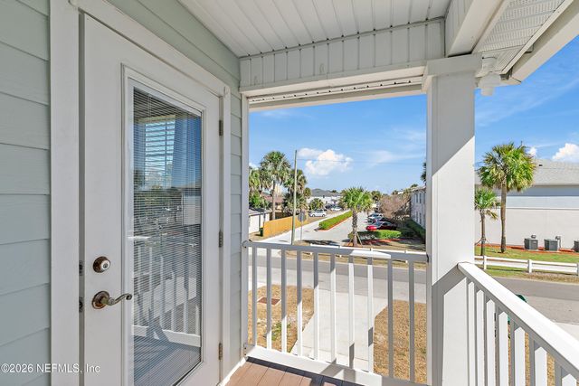 426 10TH Street S, Jacksonville Beach, FL 32250