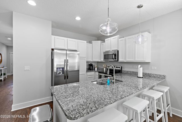 426 10TH Street S, Jacksonville Beach, FL 32250