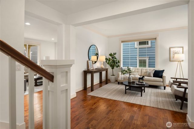 327 4th Avenue S, Kirkland, WA 98033