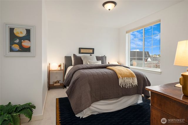 327 4th Avenue S, Kirkland, WA 98033