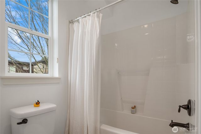 327 4th Avenue S, Kirkland, WA 98033