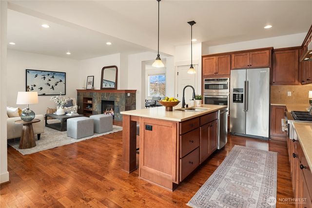 327 4th Avenue S, Kirkland, WA 98033