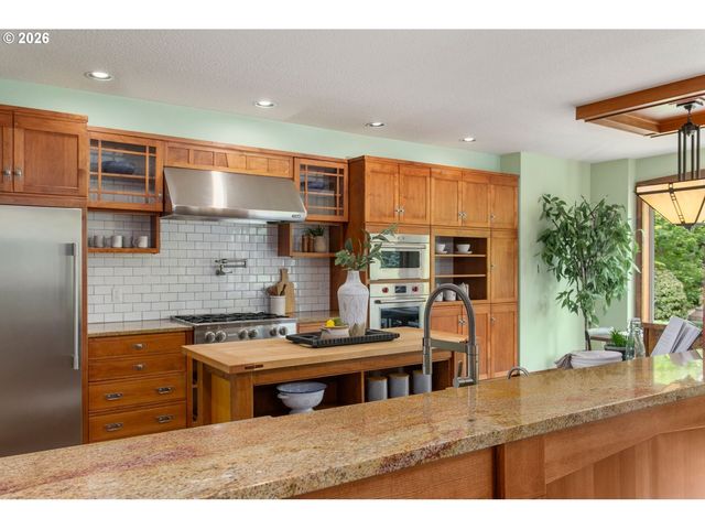4300 Nw 188TH St, Ridgefield, WA 98642