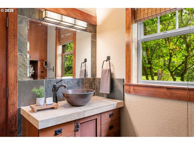 4300 Nw 188TH St, Ridgefield, WA 98642