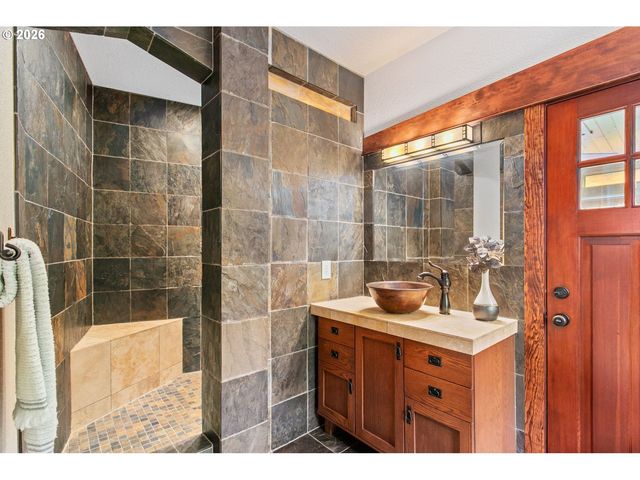 4300 Nw 188TH St, Ridgefield, WA 98642