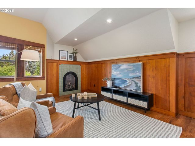4300 Nw 188TH St, Ridgefield, WA 98642