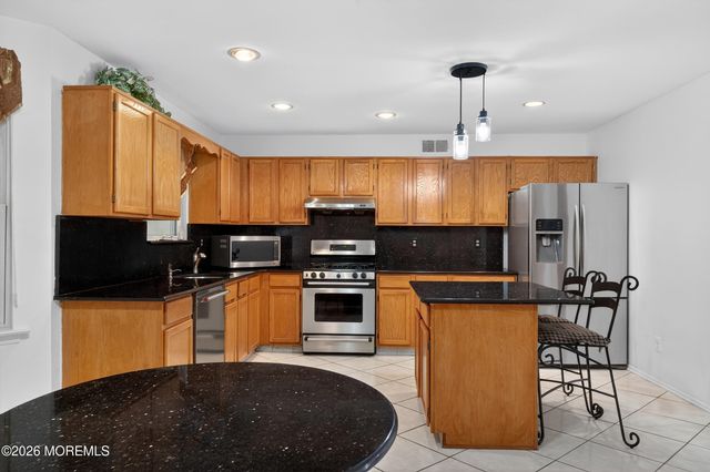 5 Dan Court, Old Bridge, NJ 08857