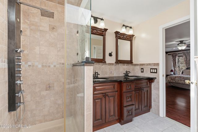 5 Dan Court, Old Bridge, NJ 08857