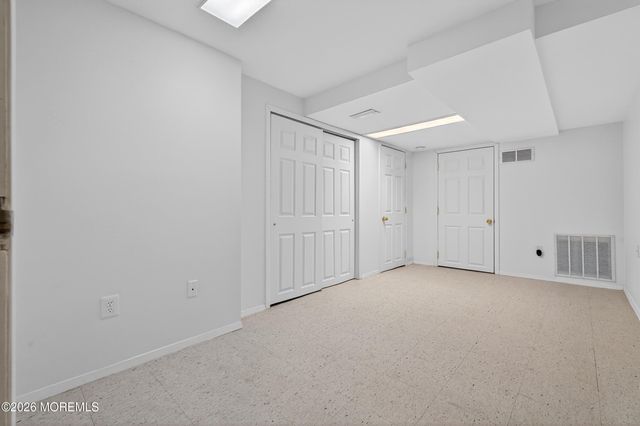 5 Dan Court, Old Bridge, NJ 08857