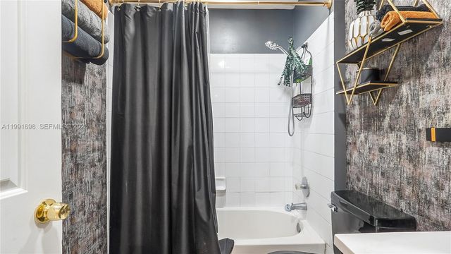 11941 SW 20th St, Miramar, FL 33025