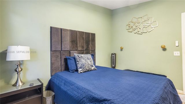 11941 SW 20th St, Miramar, FL 33025