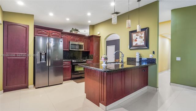 11941 SW 20th St, Miramar, FL 33025