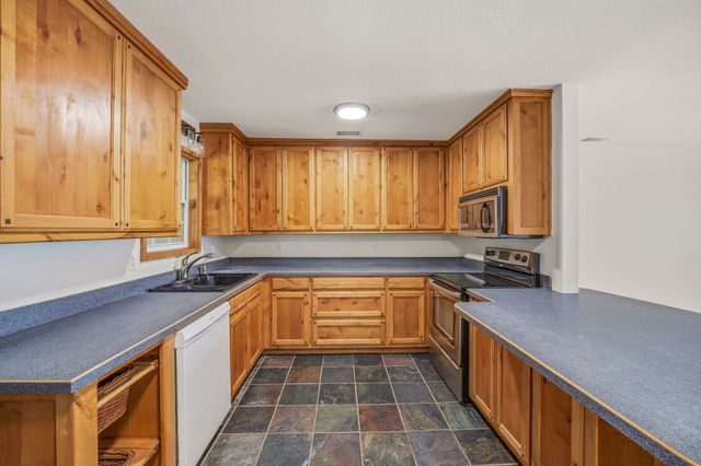 600 E Third Street, Hico, TX 76457